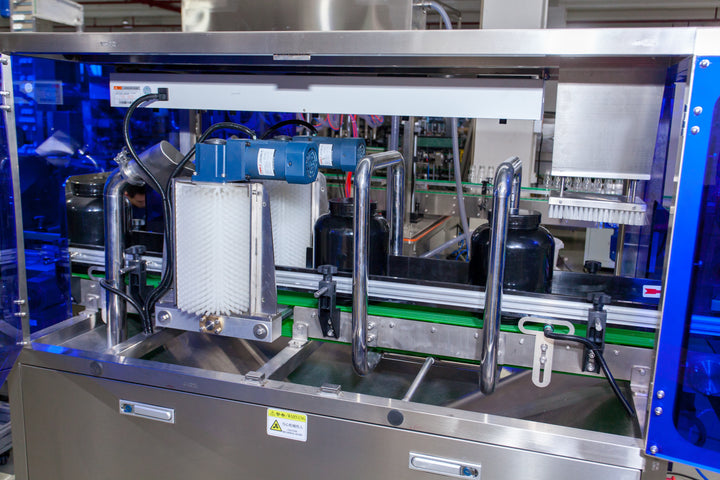 Double-Head Weighing Powder Filling Machine - Side View | Tranfull