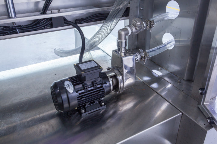 6-Head Gear Pump Liquid Filler - Side View | Tranfull