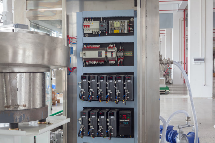 Multi-Head Linear Liquid Filling Machine - Factory Photo | Tranfull